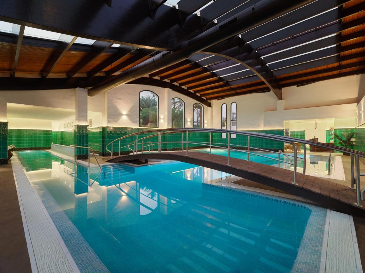 H10 Rubicon Horizons Collection (Adults Only) Hotel Плая Бланка Екстериор снимка The swimming pool at the hotel